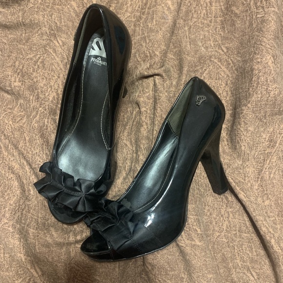 Black open toe heels - Picture 1 of 1